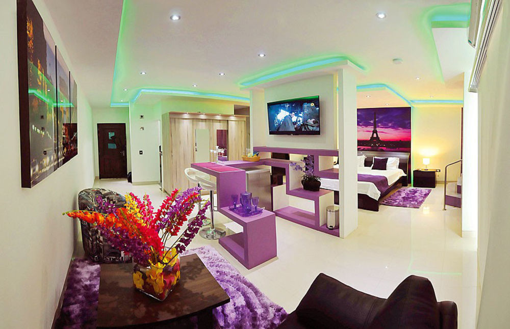 Hotel Campestre El Cisne バランキージャ エクステリア 写真